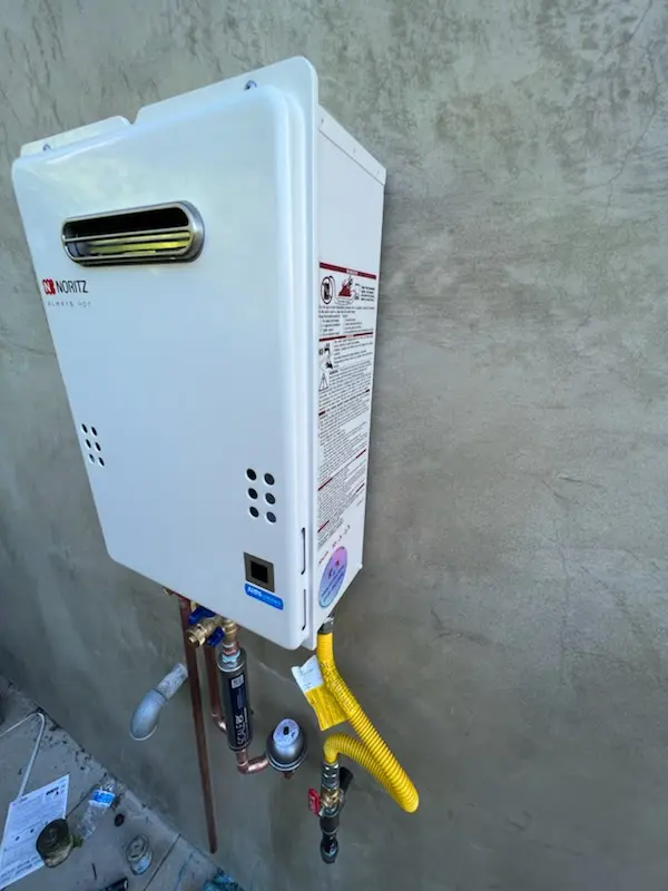 Tankless water heater installation for Midway - Am-Cam homes